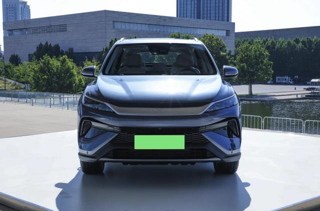 15万内买新能源SUV，纠结深蓝S05和宋Pro DM，到底选谁更好？-有驾